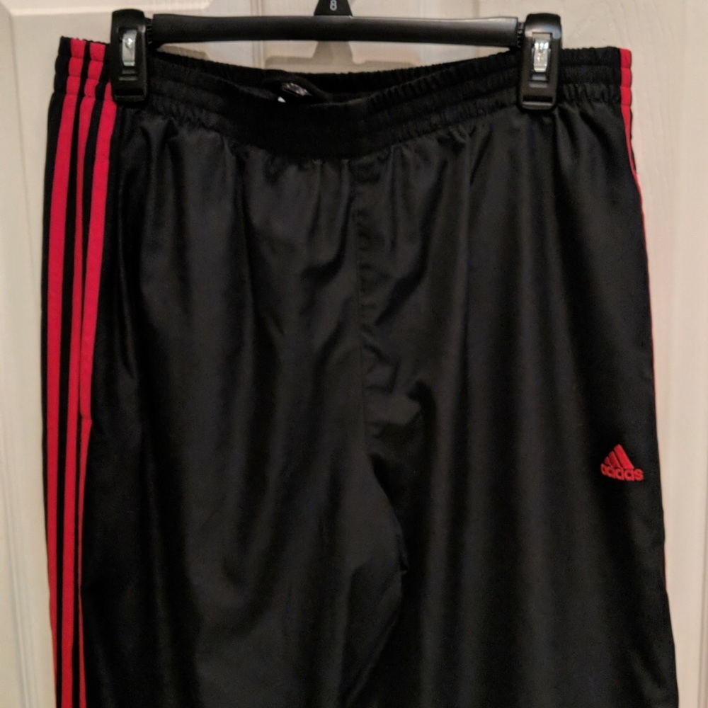 ADIDAS MEN’S ATHLETIC PANTS.